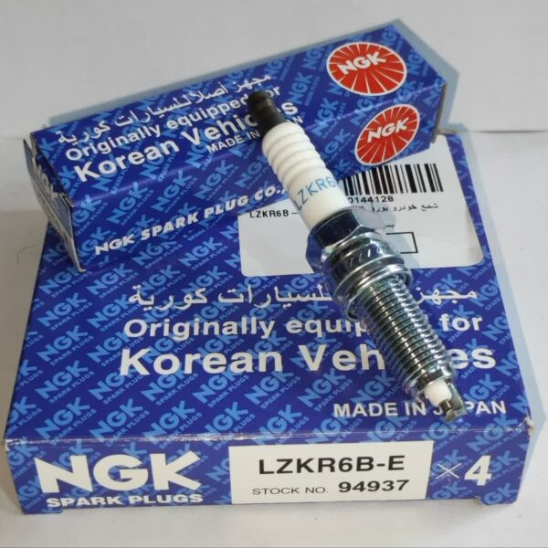 شمع یورو چهار ان جی کا تک پلاتین 94937